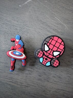 CROCS Red & Blue Marvel Spider-Man Captain America Jibbitz Charms